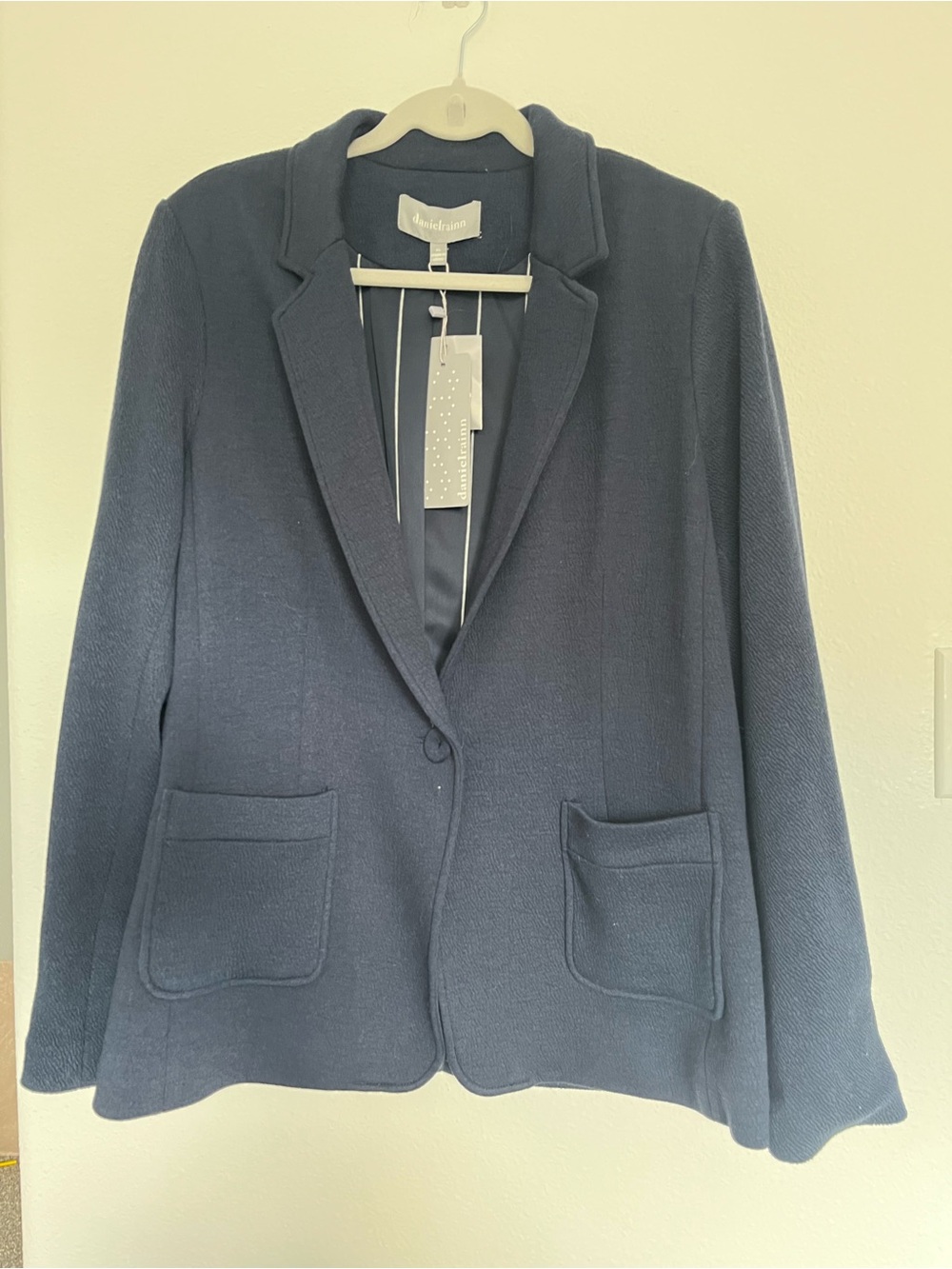 Daniel Rainn Navy Textured Single-Button Blazer